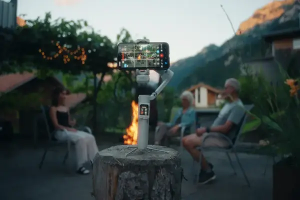 Gặp gỡ gimbal AI thông minh hơn điện thoại thông minh của bạn